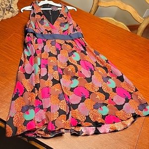 Betsey Johnson New York Polkadots and Moonbeams dress size 10, flower print